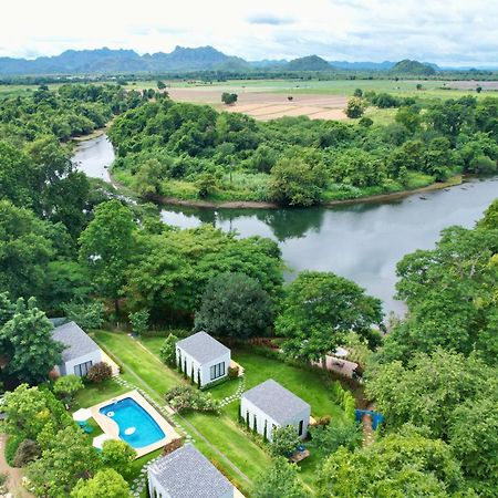Rakmak Kan Resort & Cafe 칸차나부리 외부 사진